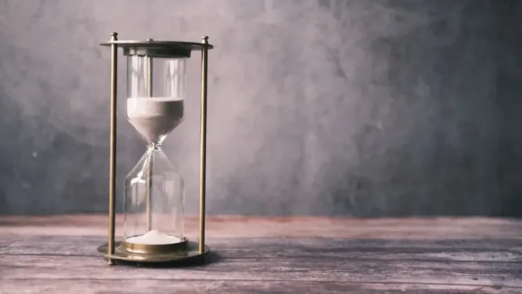 Capital Advisory for Small Businesses: When to Raise